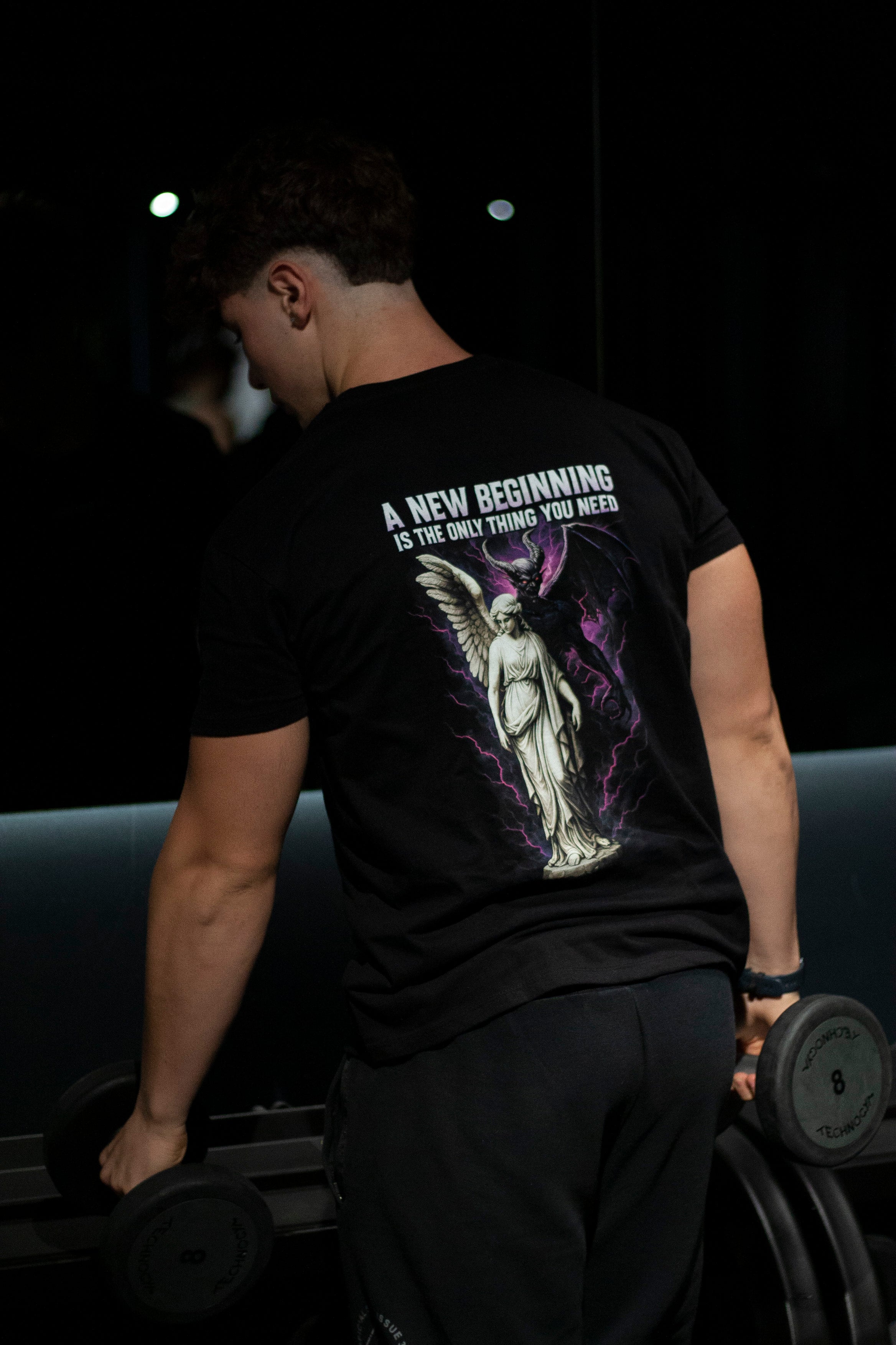 Camiseta A NEW BEGINNING - Negra